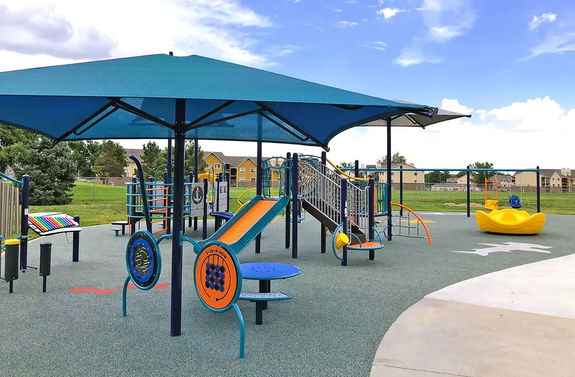 Outdoor music and games at Lake Arbor Recreation Center